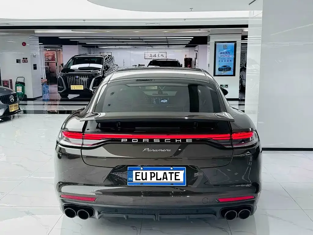 Porsche Panamera — фото 2