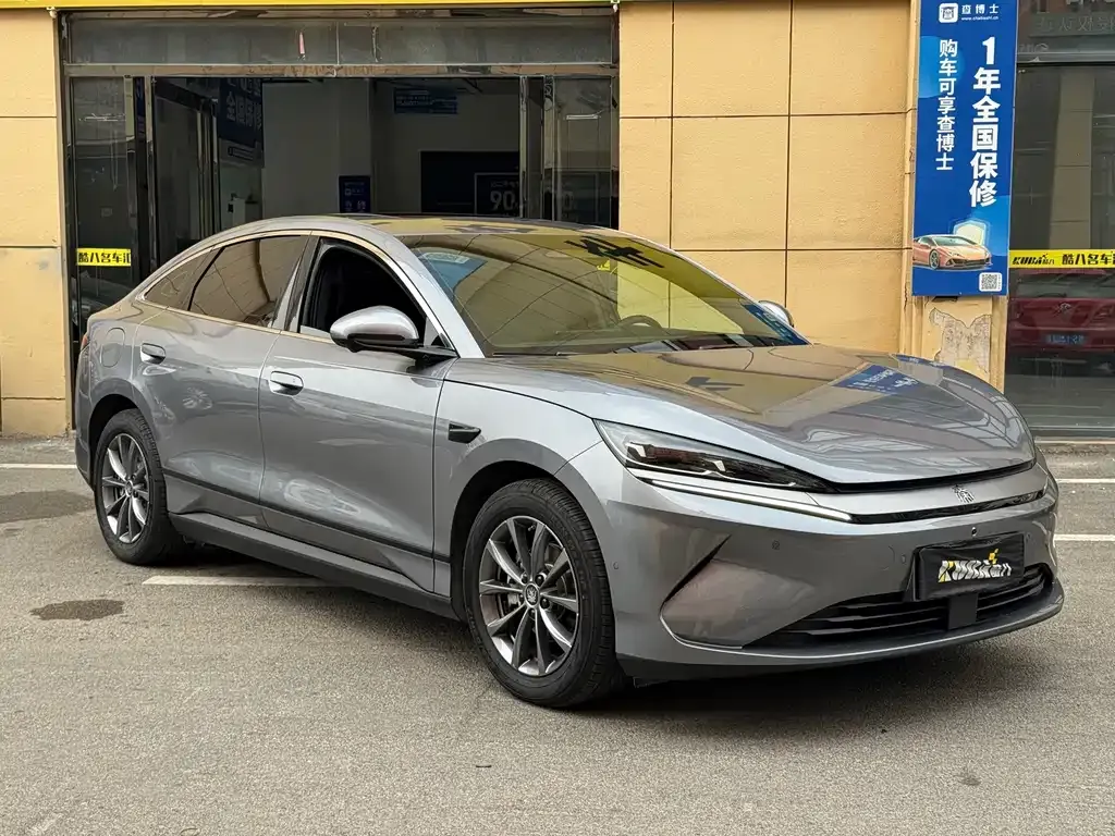 BYD Qin L — фото 1