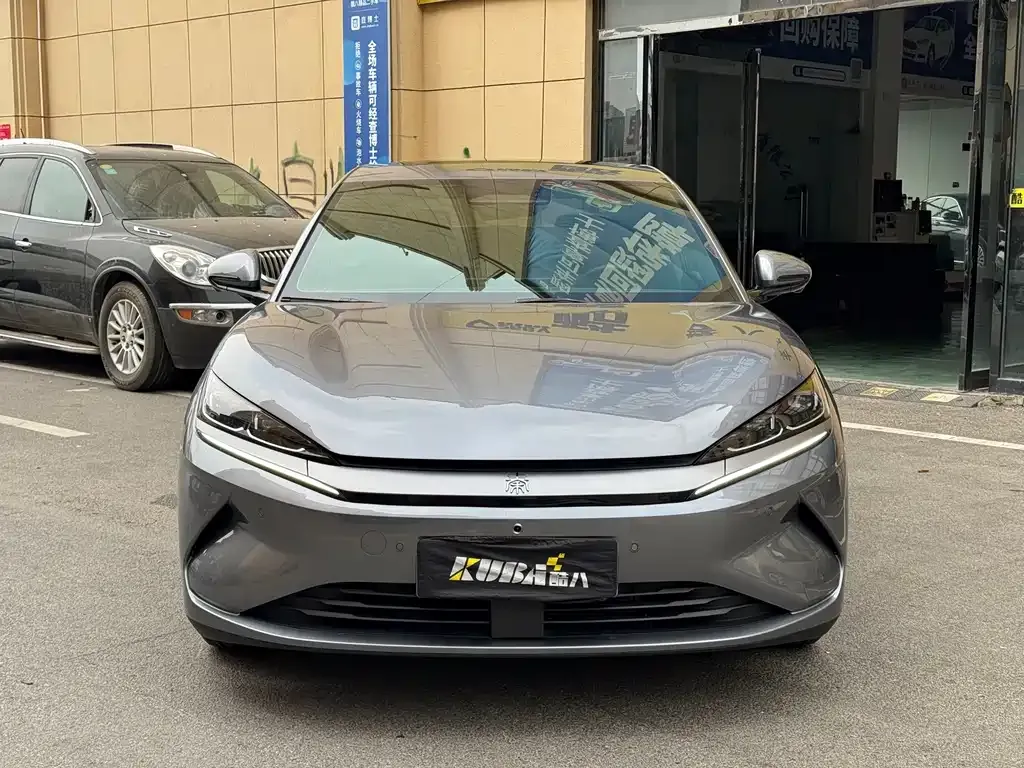 BYD Qin L — фото 6
