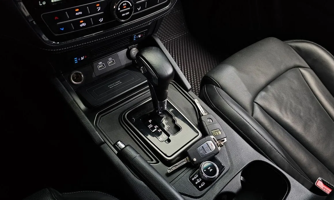 KG Mobility (Ssangyong) Rexton — фото 8