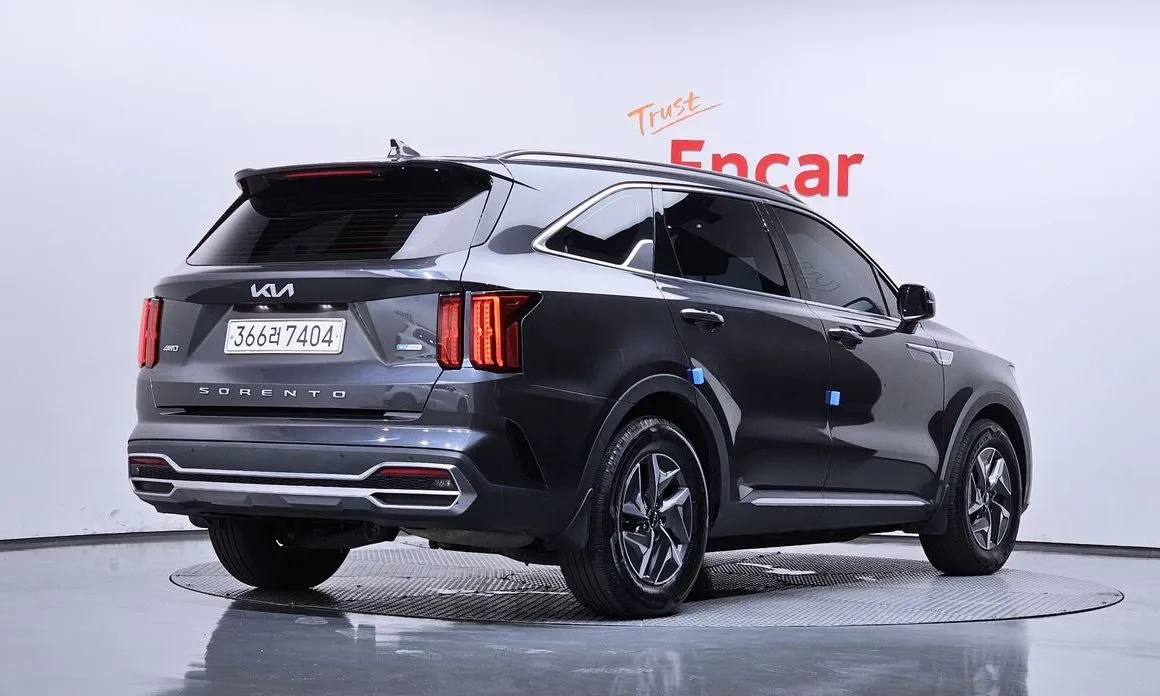 Kia Sorento — фото 9
