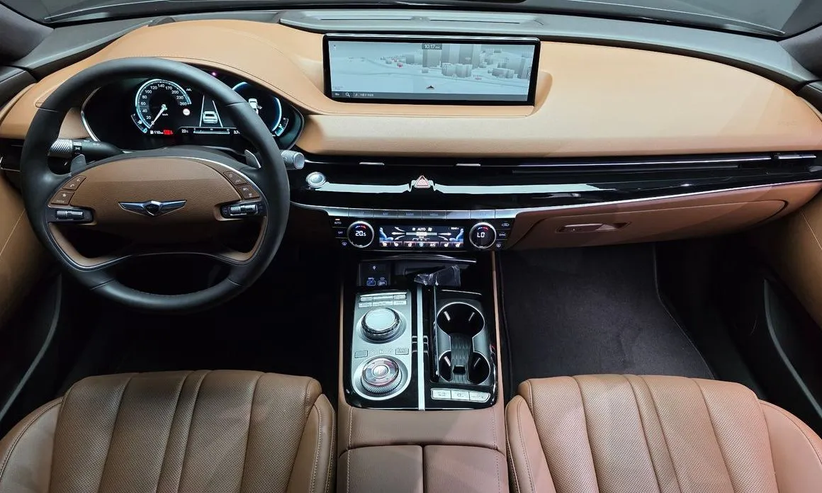 Genesis G80 — фото 10