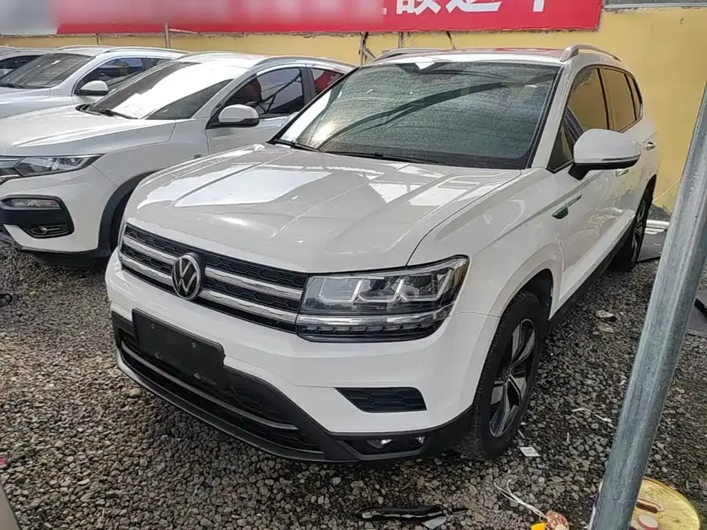 Volkswagen Tharu — фото 1