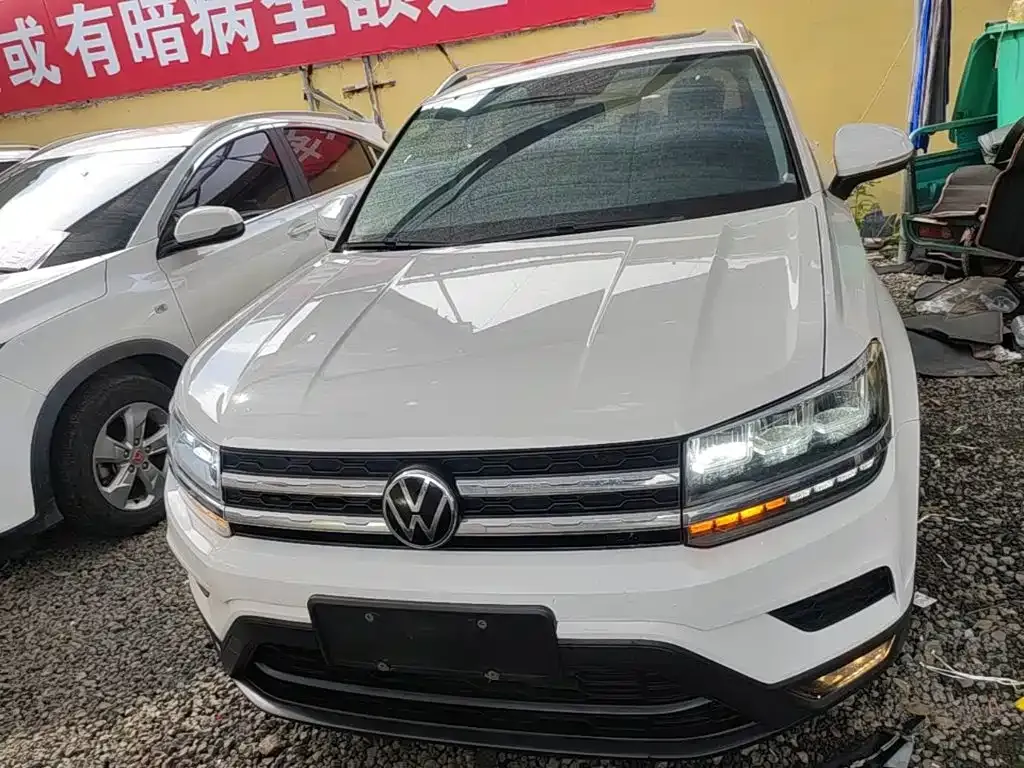 Volkswagen Tharu — фото 8