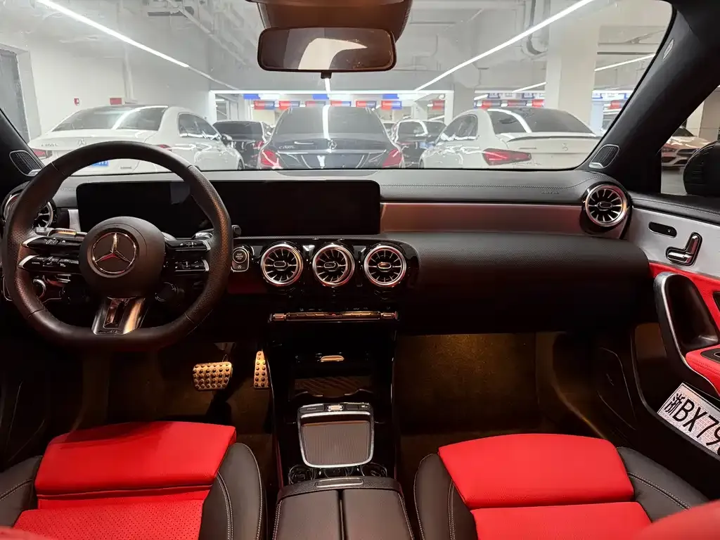 Mercedes-Benz A-Class AMG — фото 10