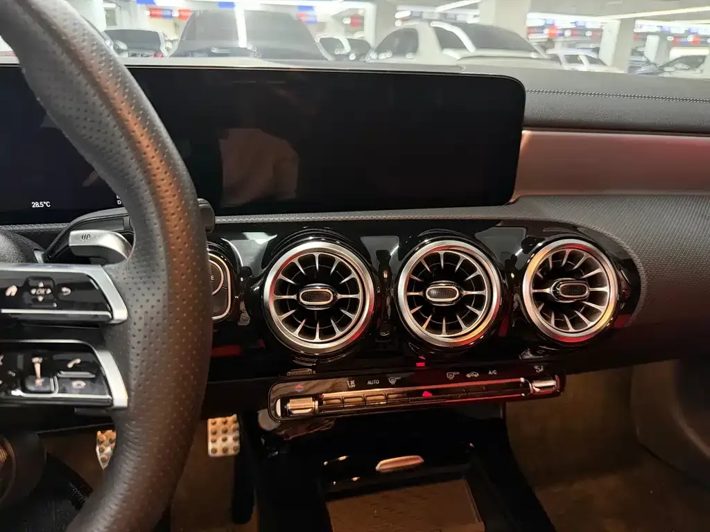 Mercedes-Benz A-Class AMG — фото 4