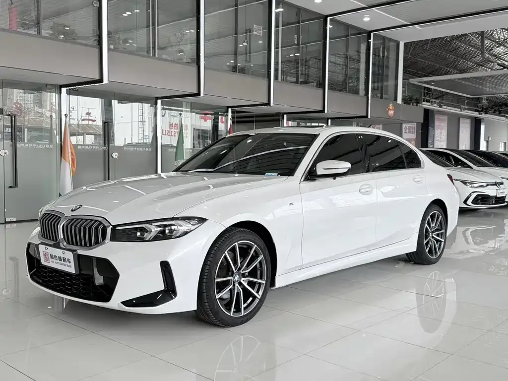 BMW 3 Series — фото 1