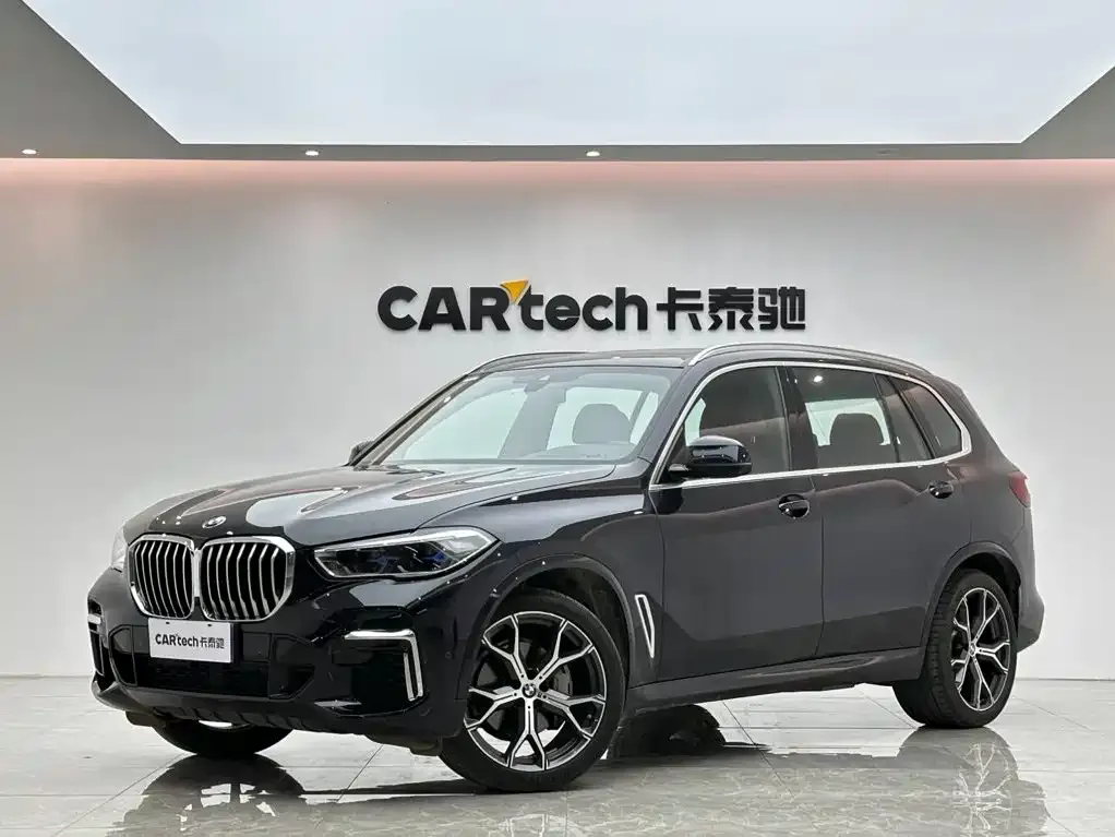 BMW X5 — фото 1