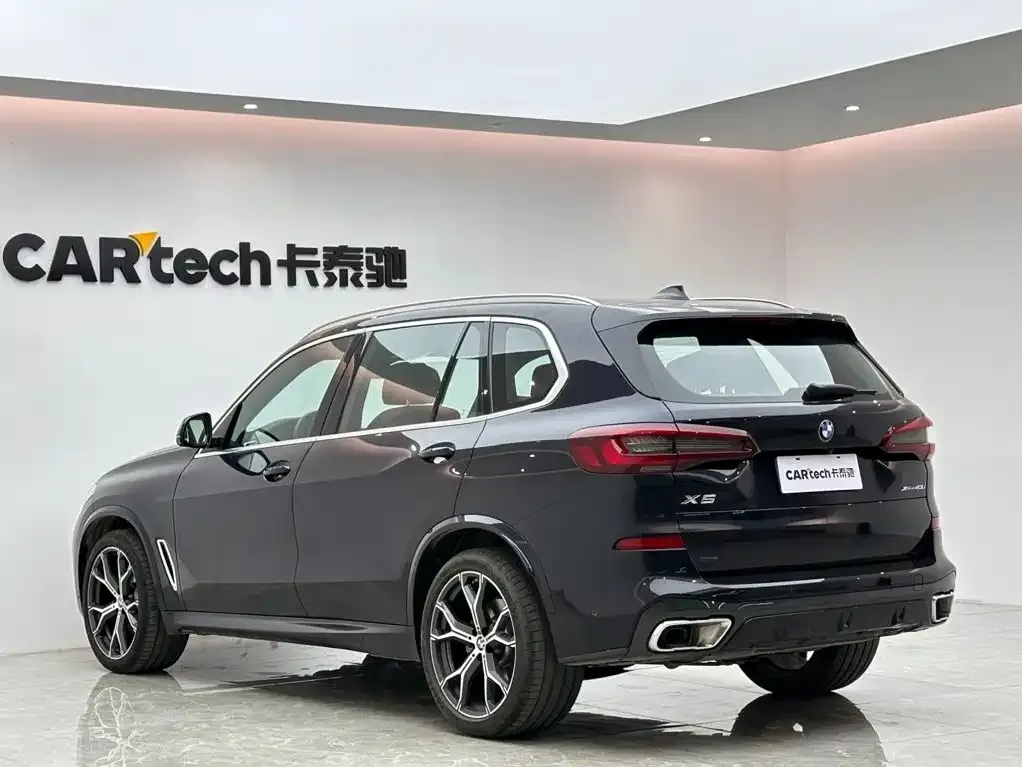 BMW X5 — фото 10