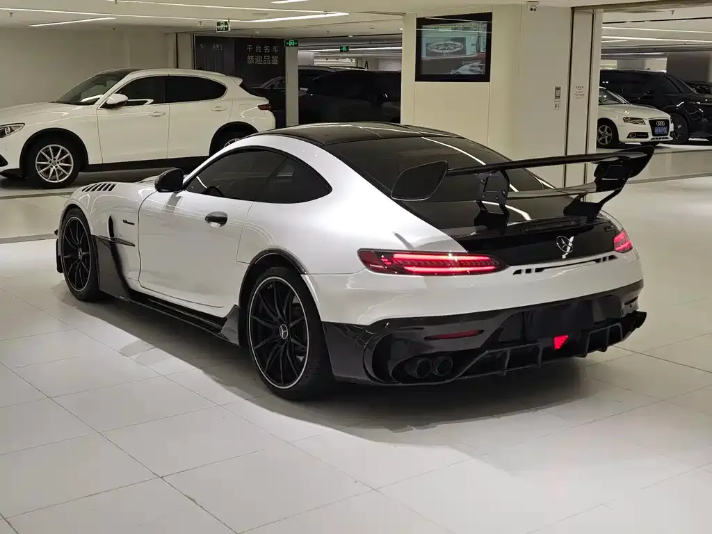 Mercedes-Benz AMG GT — фото 8
