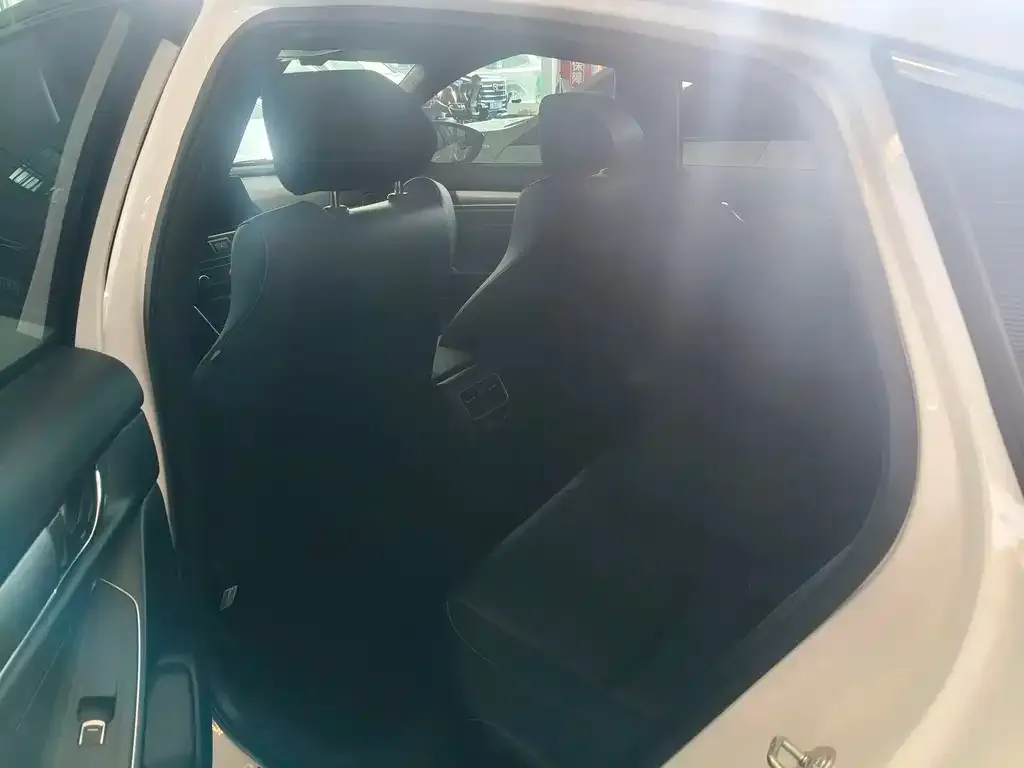 Honda Inspire — фото 7