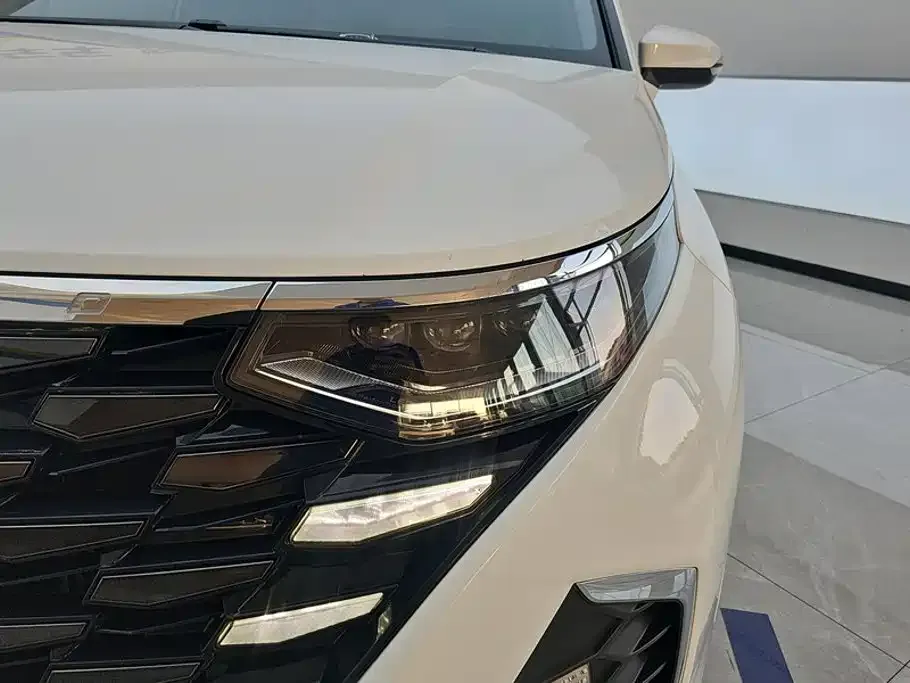 Hyundai Custo — фото 2