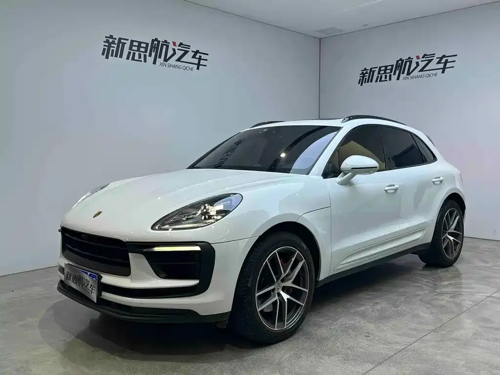 Porsche Macan — фото 1