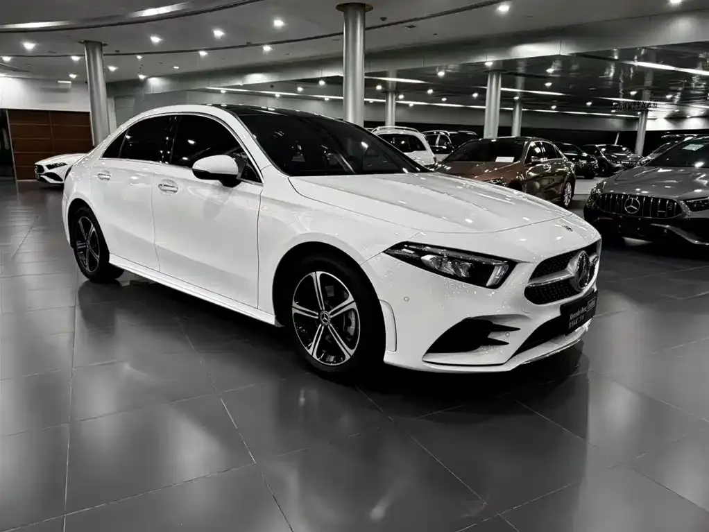 Mercedes-Benz A-Class — фото 8