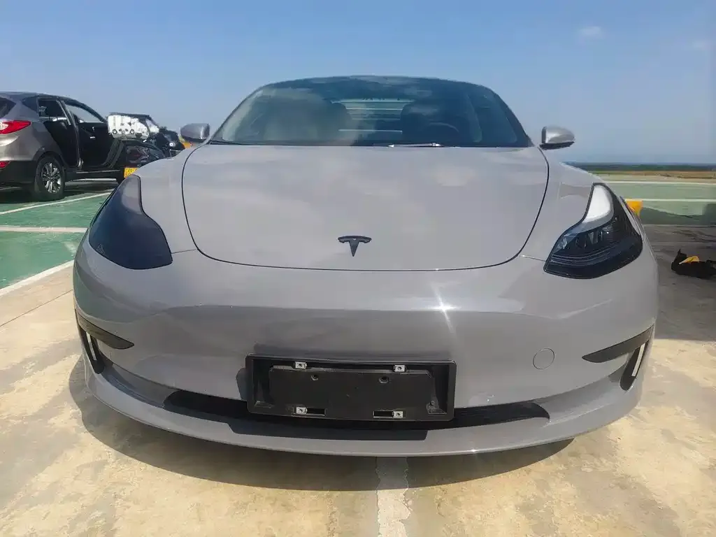 Tesla Model 3 — фото 6