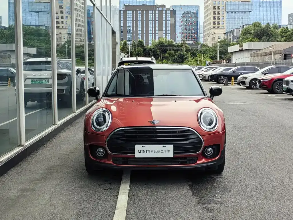MINI Clubman — фото 7