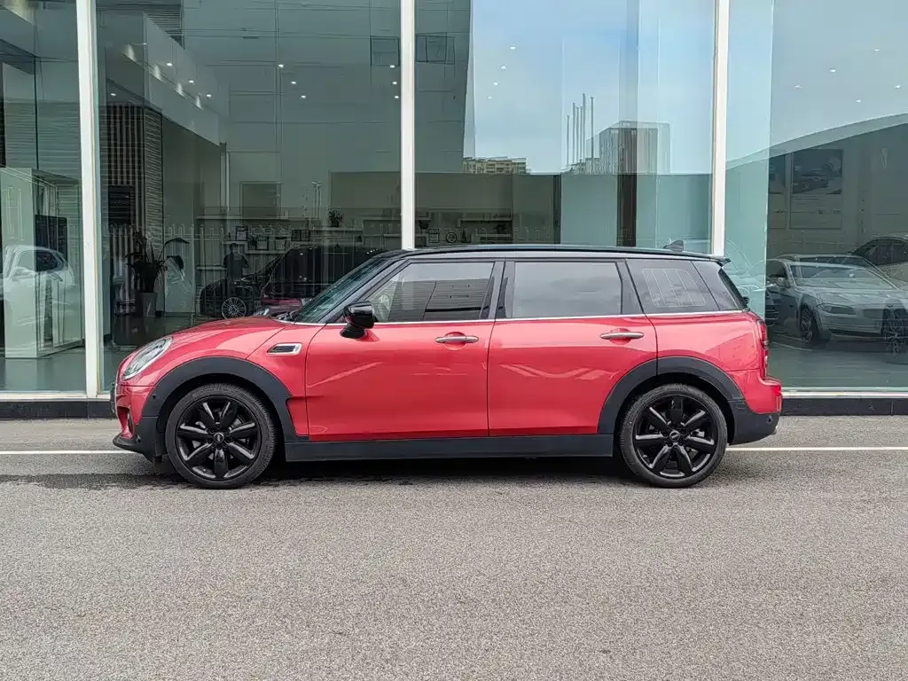 MINI Clubman — фото 4