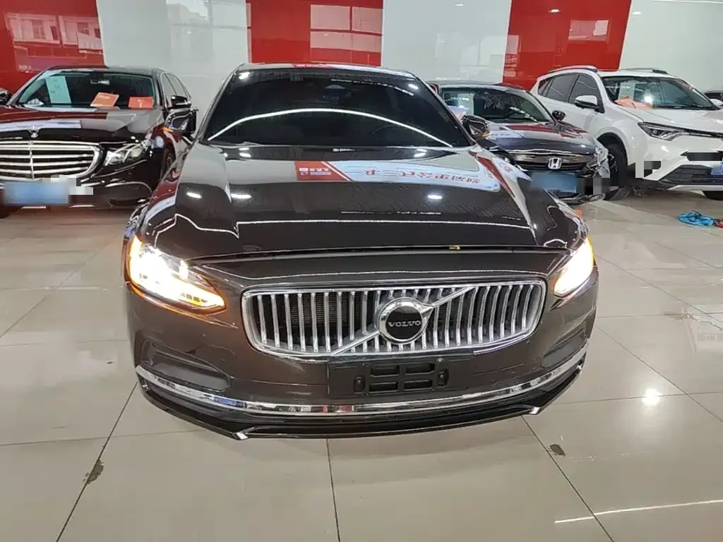 Volvo S90 — фото 8