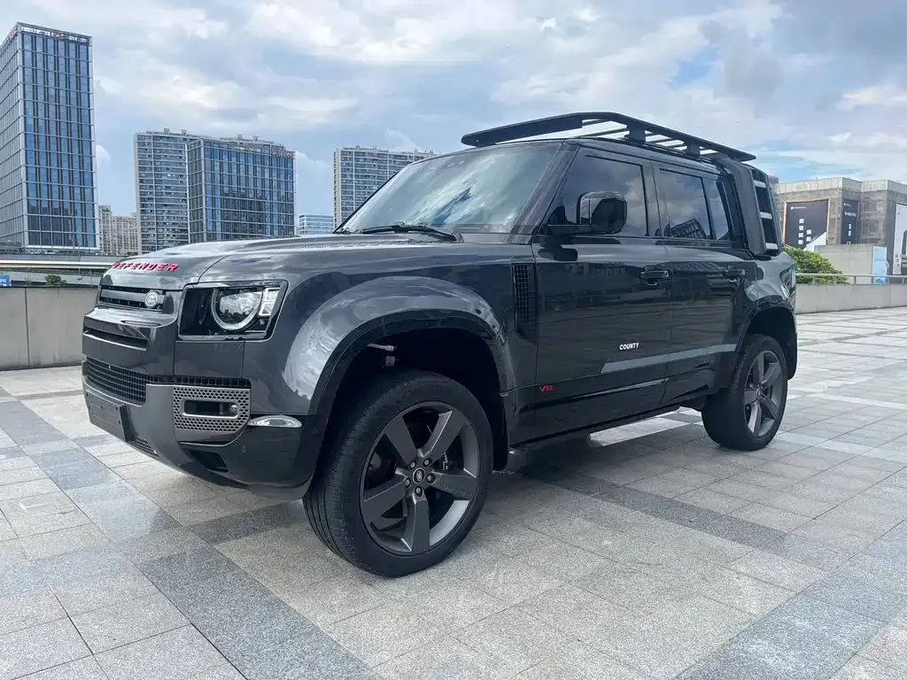 Land Rover Defender — фото 1