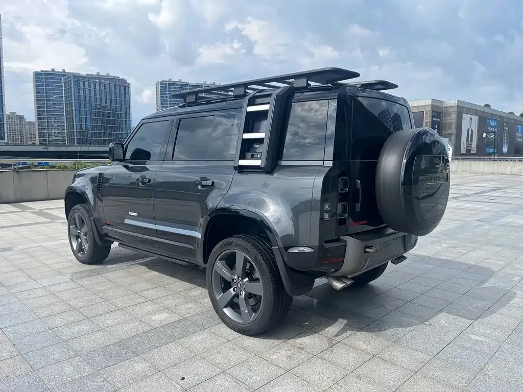 Land Rover Defender — фото 8