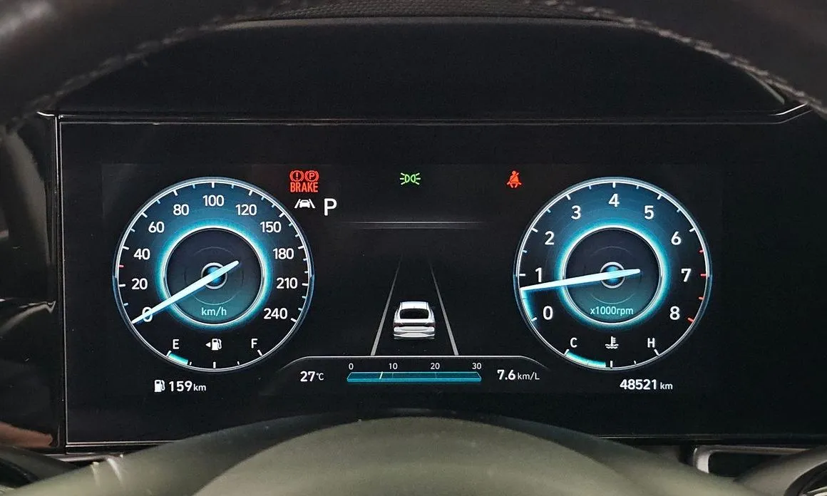 Hyundai AVANTE — фото 9