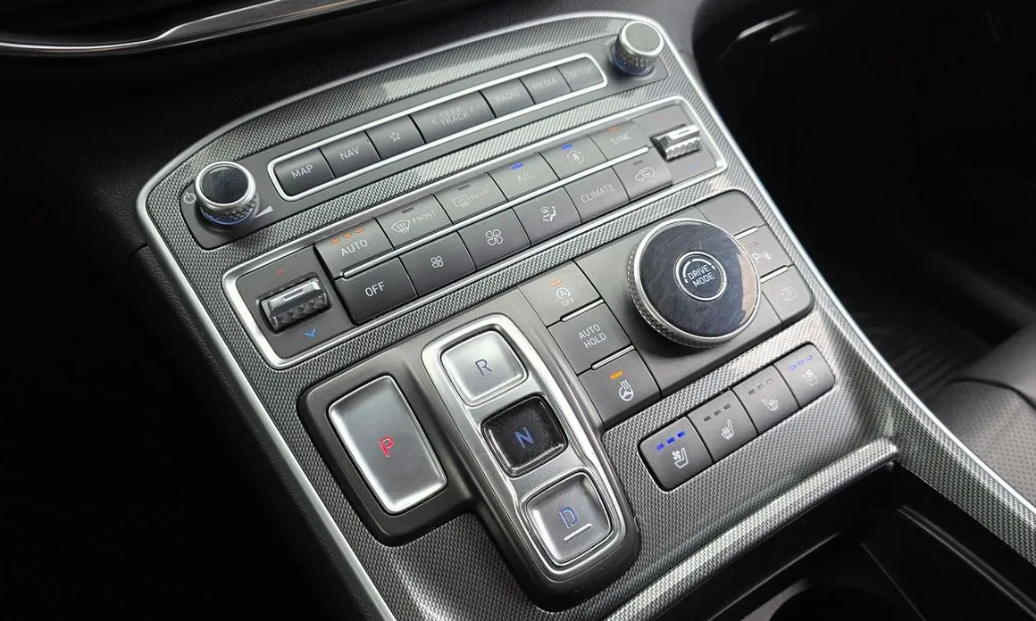 Hyundai Santafe — фото 10