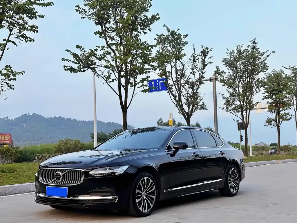 Volvo S90 — фото 3