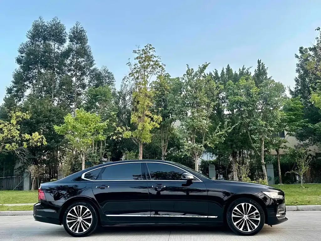 Volvo S90 — фото 7