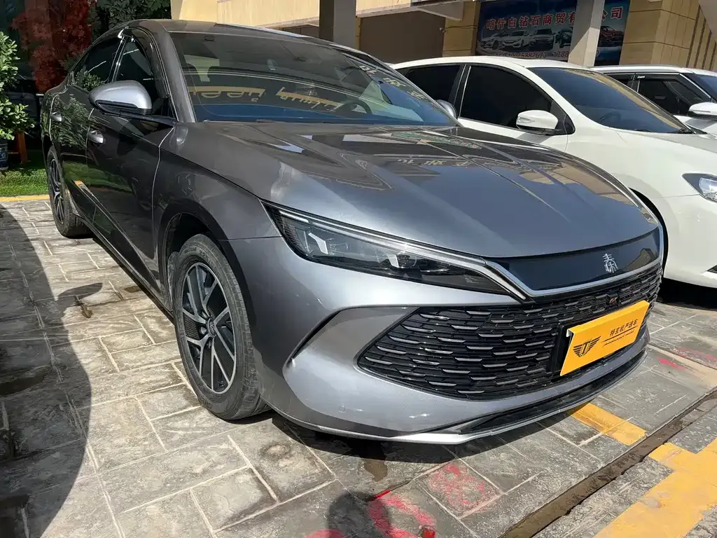 BYD Qin L — фото 1