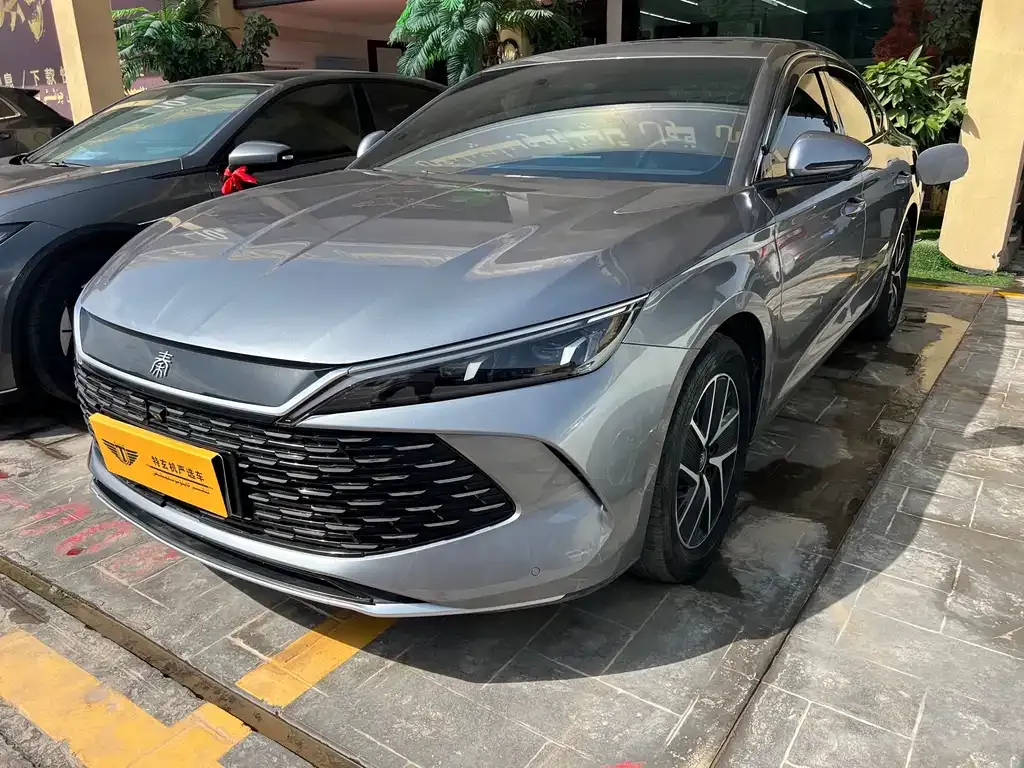 BYD Qin L — фото 9