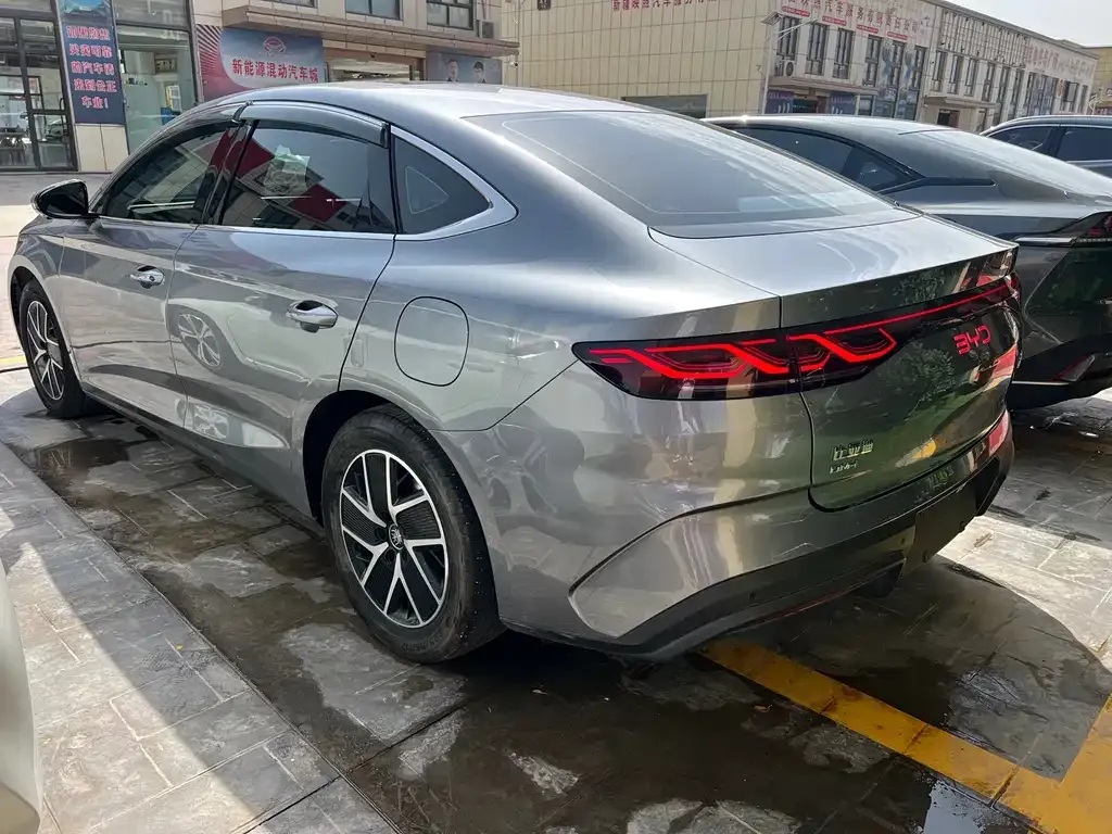 BYD Qin L — фото 2
