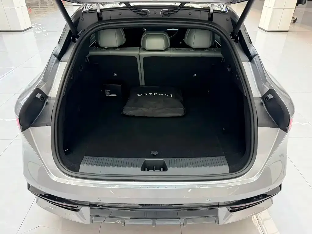 Lynk & Co 领克07GT — фото 9