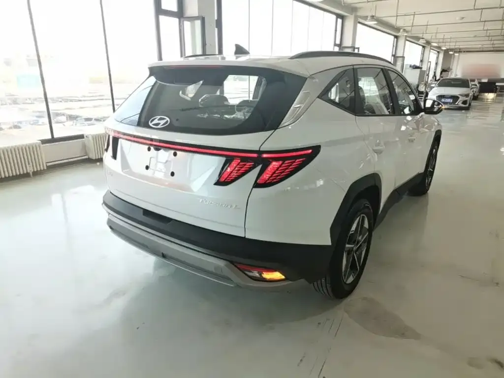 Hyundai Tucson — фото 2
