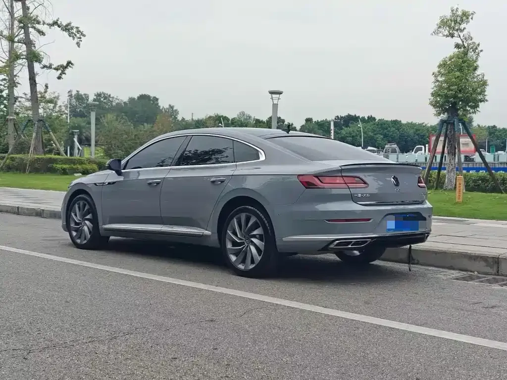 Volkswagen CC — фото 3