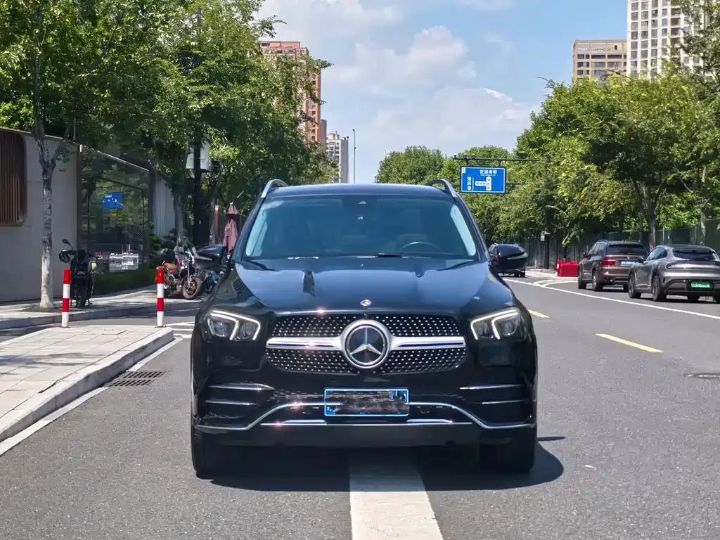 Mercedes-Benz GLE (Import) — фото 2
