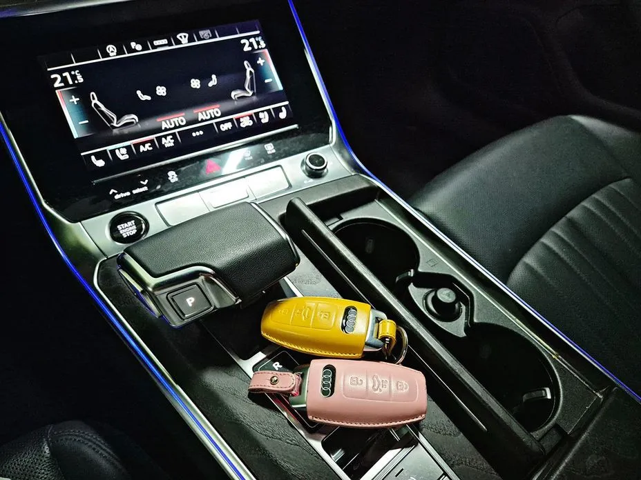 Audi A6 — фото 8