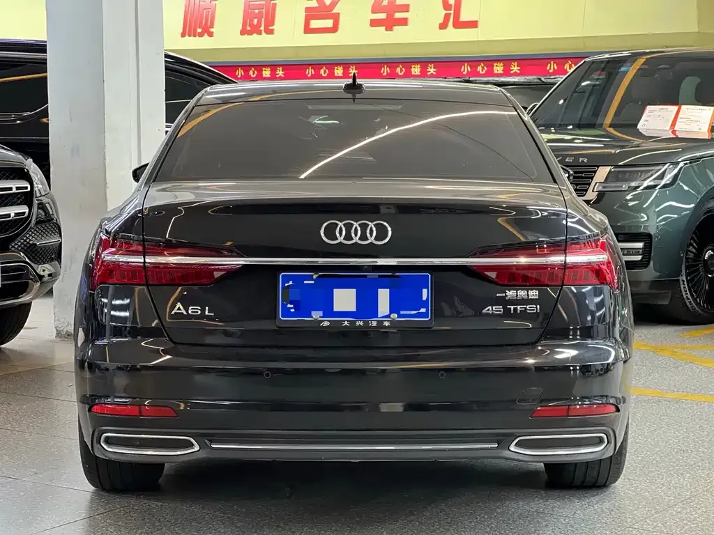 Audi A6L — фото 9