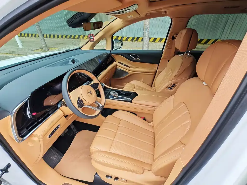 VOYAH Dreamer — фото 3