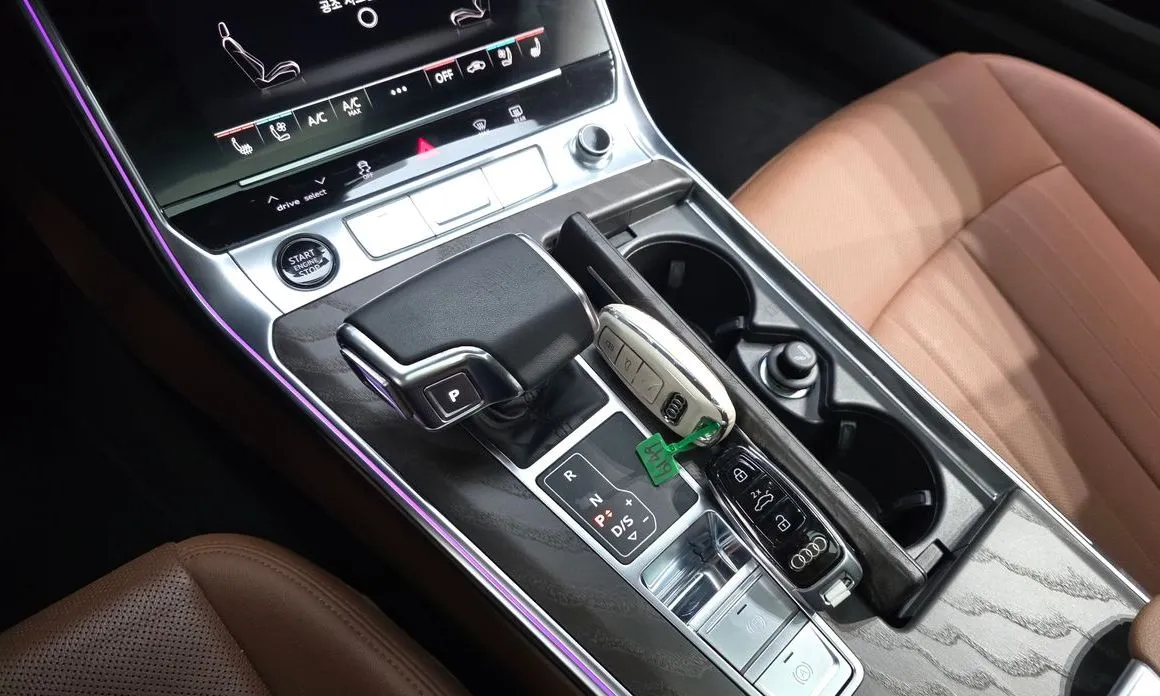 Audi A6 — фото 7