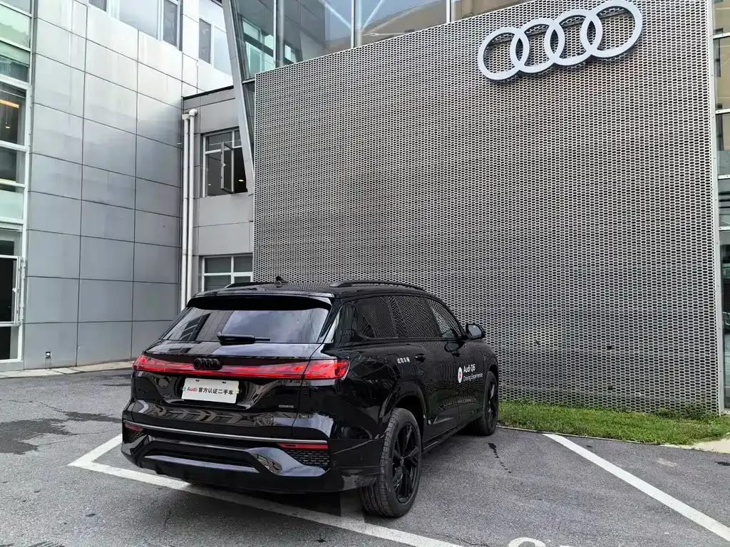 Audi Q6 — фото 6