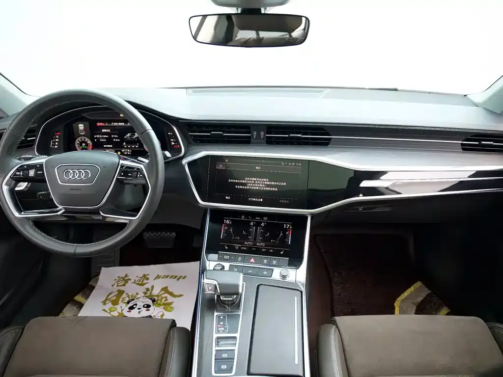 Audi A7L — фото 8