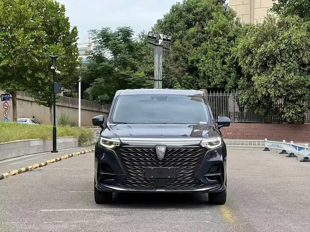Roewe iMAX8 — фото 8