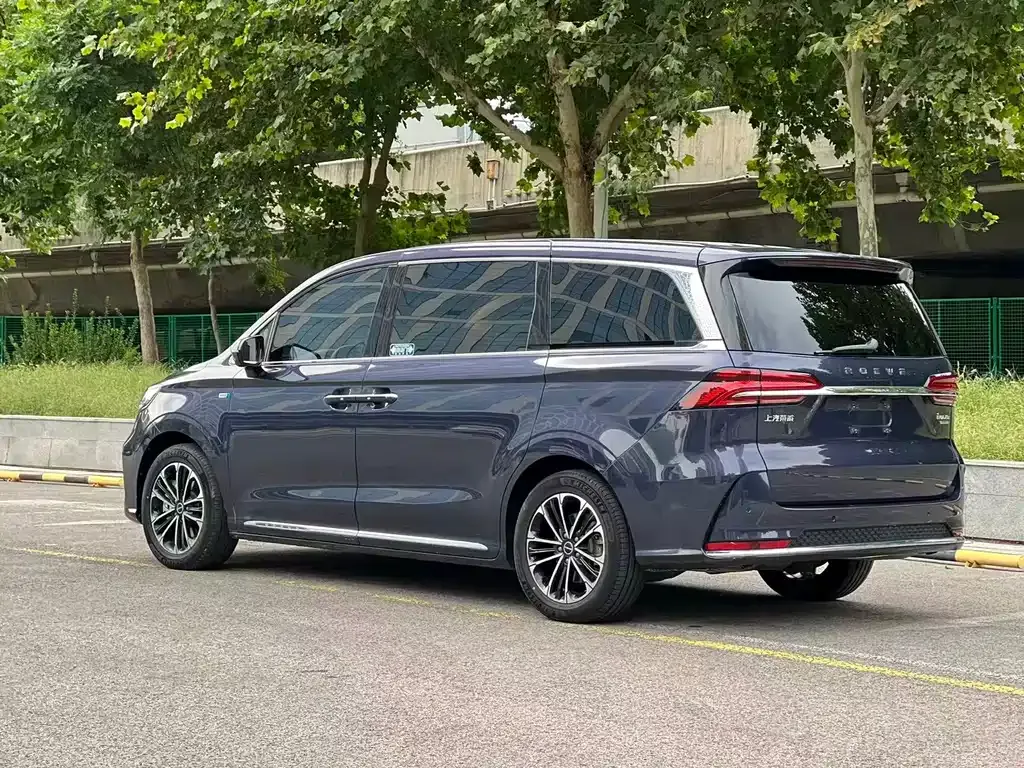 Roewe iMAX8 — фото 7