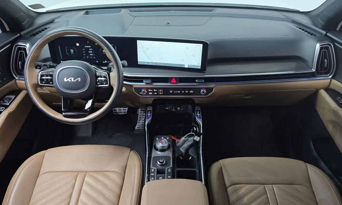 Kia Sorento — фото 9