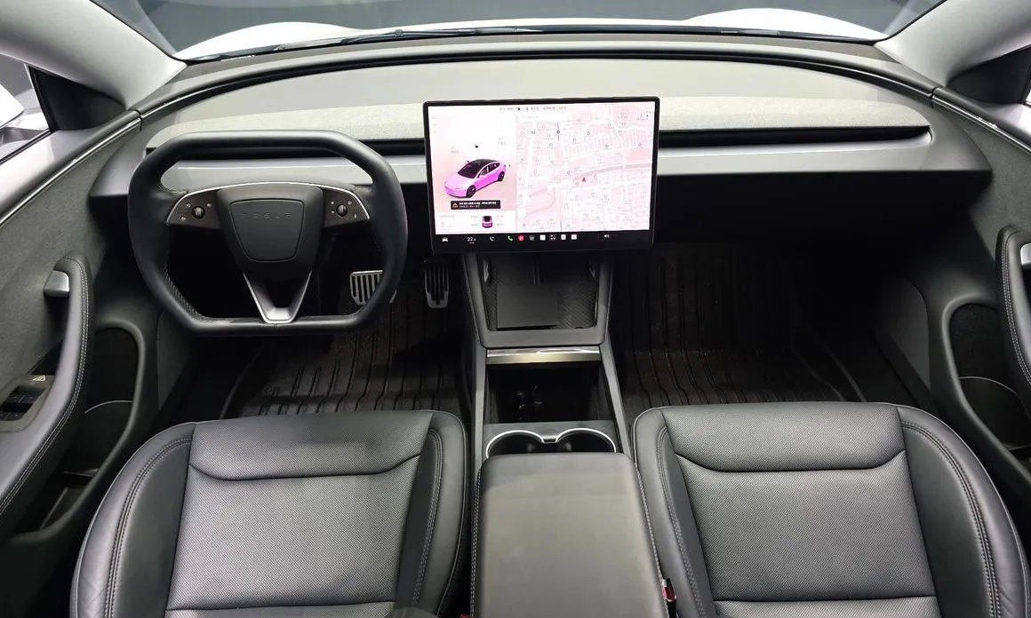 Tesla Model 3 — фото 9