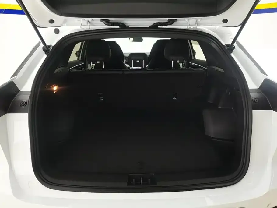 Geely Galaxy L7 — фото 9