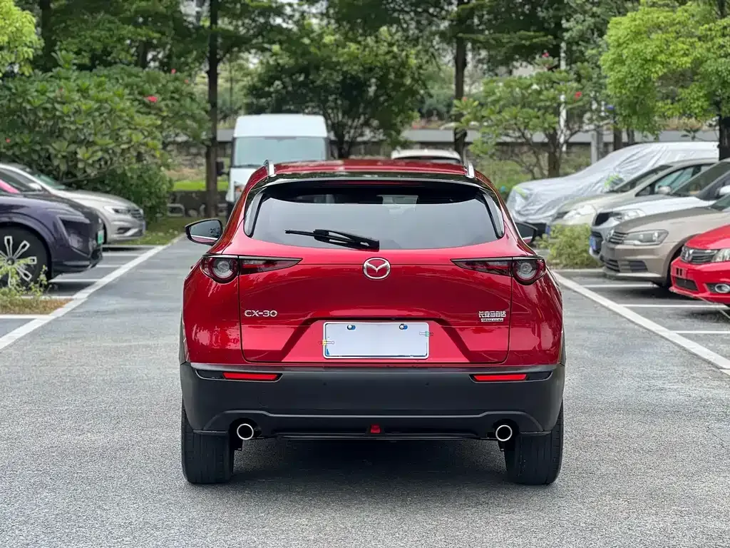 Mazda CX-30 — фото 9