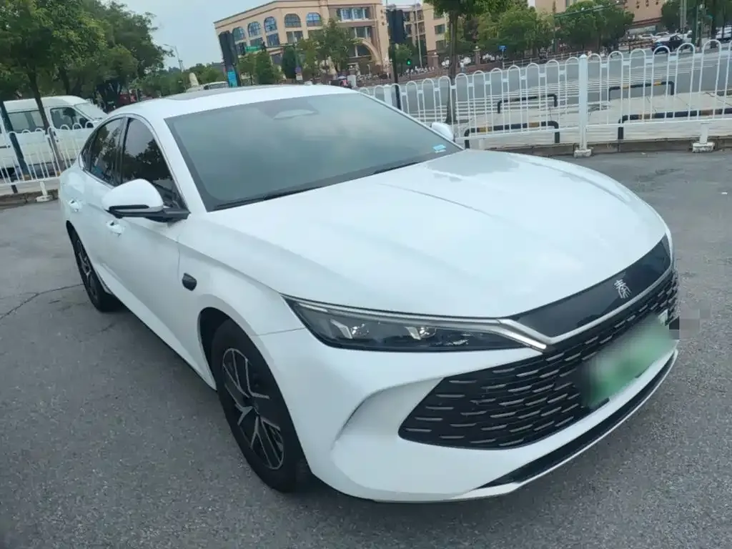 BYD Qin L — фото 3