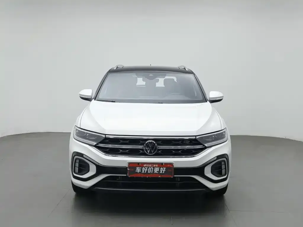 Volkswagen T-Roc — фото 7