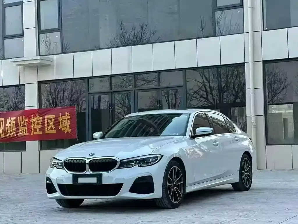 BMW 3 Series — фото 1